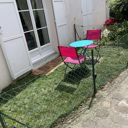 Apartman Charmante Maisonnette Centre